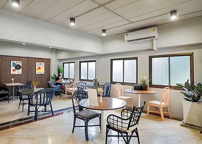 Hotel Saffron Hill Minburi Bangkok